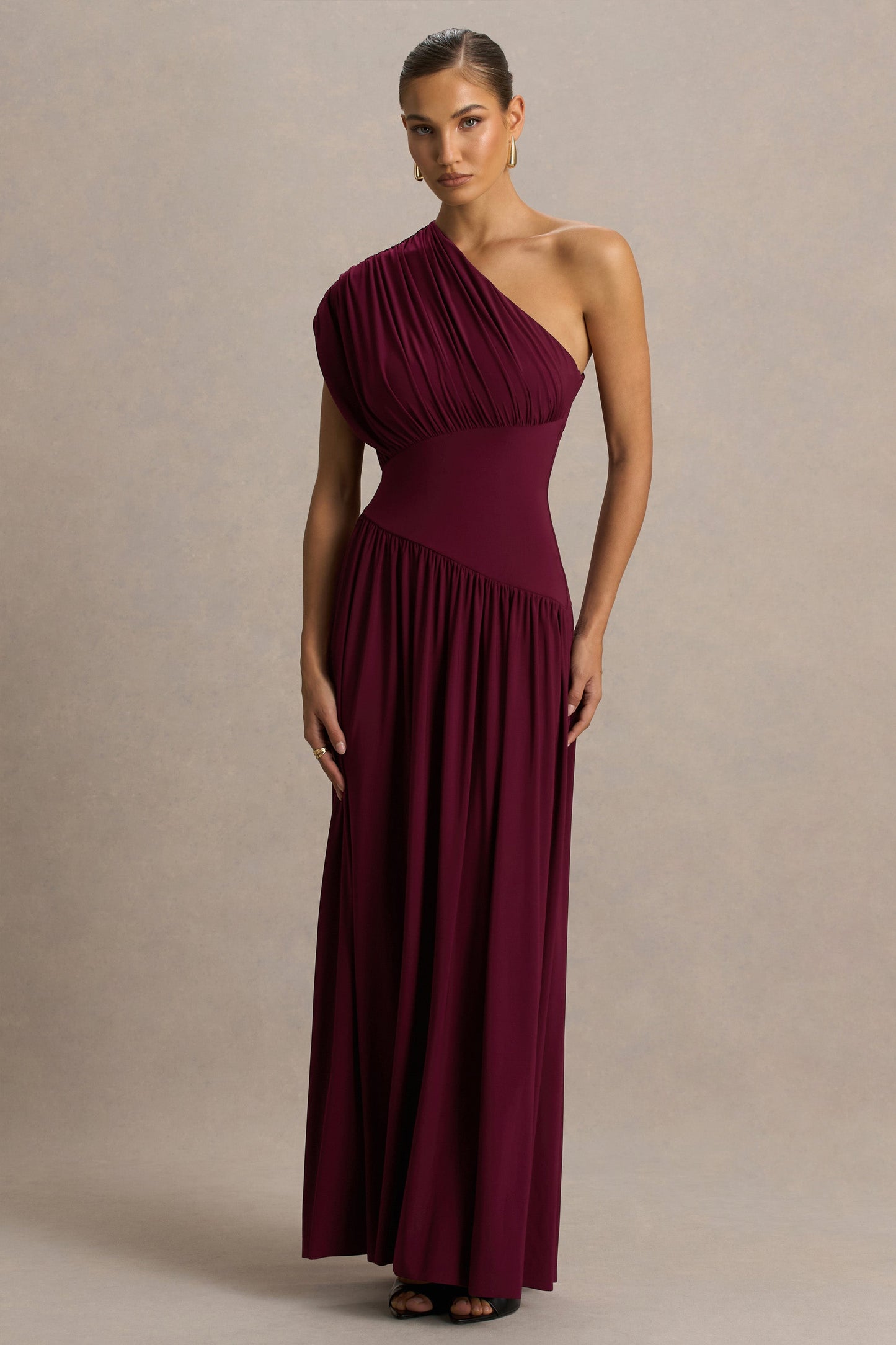 Kelsey | Burgundy Asymmetric-Neck Maxi Dress With Ruched Detailing